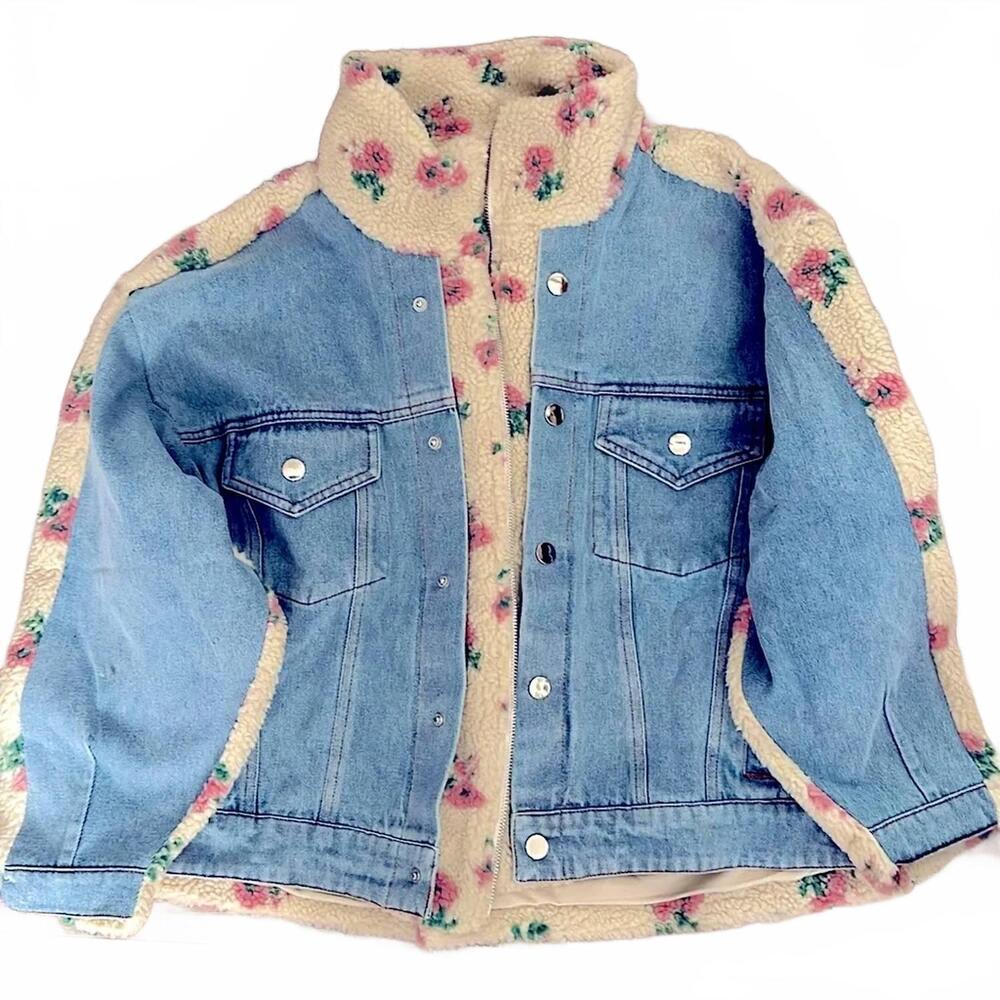 NEW MABLE women's floral sherpa denim jacket in light wash - Picture 4 of 4